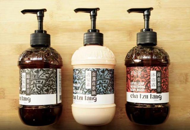 大罐的茶籽堂洗沐用品 (沐浴乳、洗髮精、護髮素)
