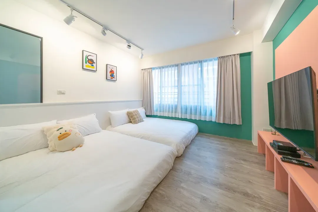 Tsum Chill /near the Second Art Museum and Chihkan Tower Business District