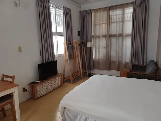 台南懷舊風格/透天一樓套房-好停車-近文化中心-老屋新力-透天整層一樓-好停車-7