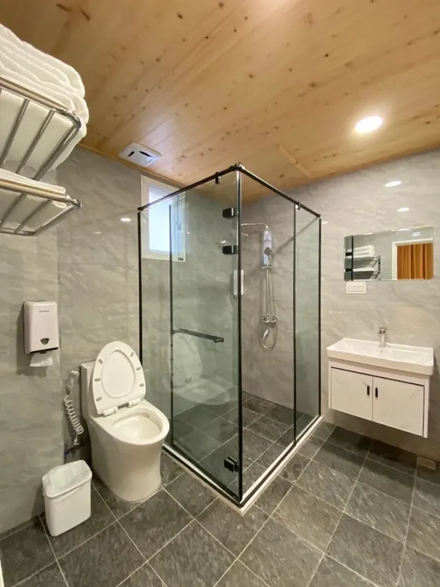 Sun Never Sets Bed and Breakfast-Triple Room-3