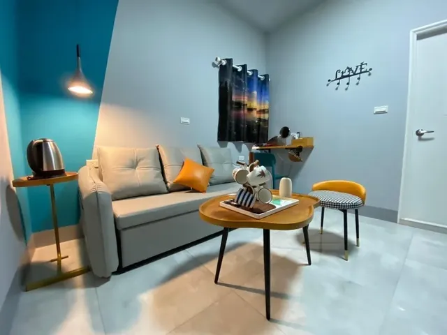 Sun Never Sets Bed and Breakfast-Quadruple room in the building-2