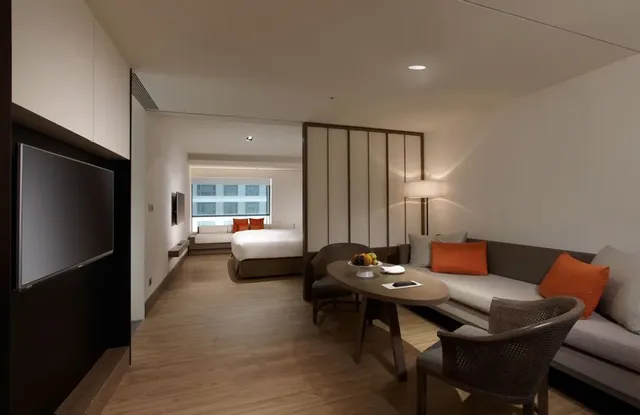 Silks Place Tainan-Junior King Suite ll include breakfast l 1 pax-3