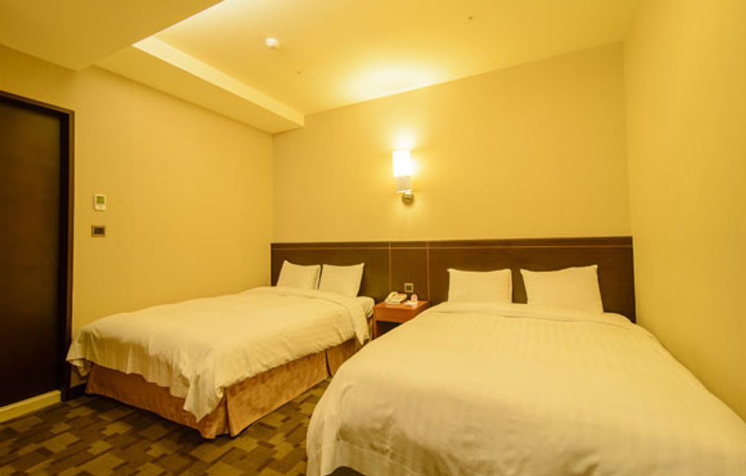 SAN HUA HOTEL