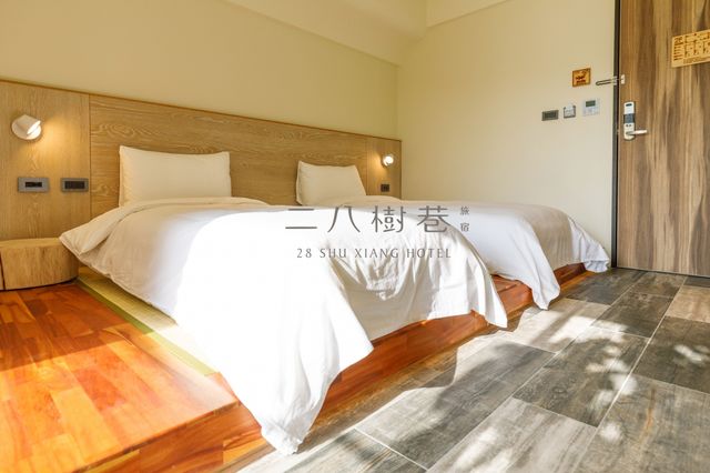 二八樹巷藝術文旅-香柏雙床房-6