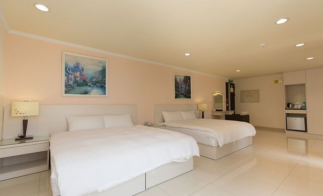 F HOTEL Sanyi-Cozy Quad Room-1