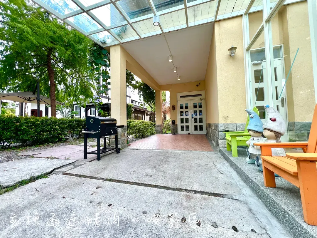 Annong Left Bank Bed and Breakfast