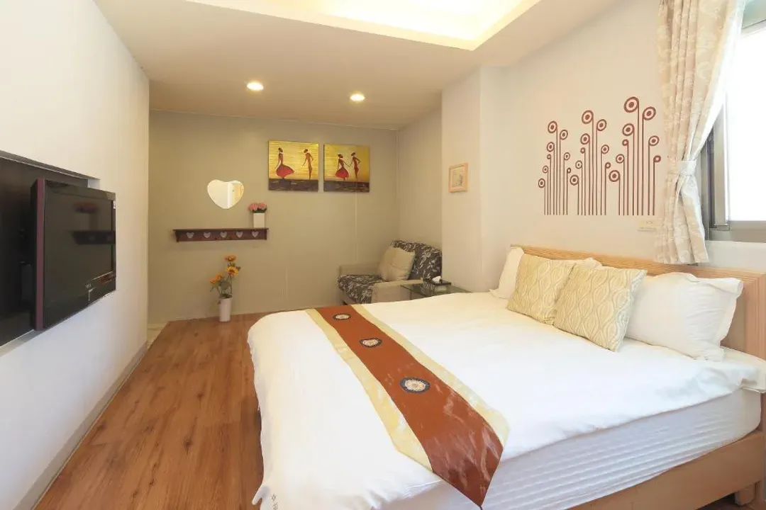 Happiness Yes Story B&B