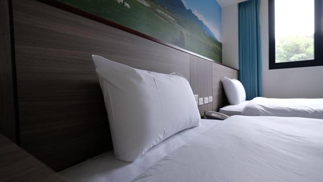 綺麗商旅－宜蘭蘇澳館-精緻兩床房（有窗）-3