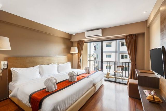Superior Triple Room