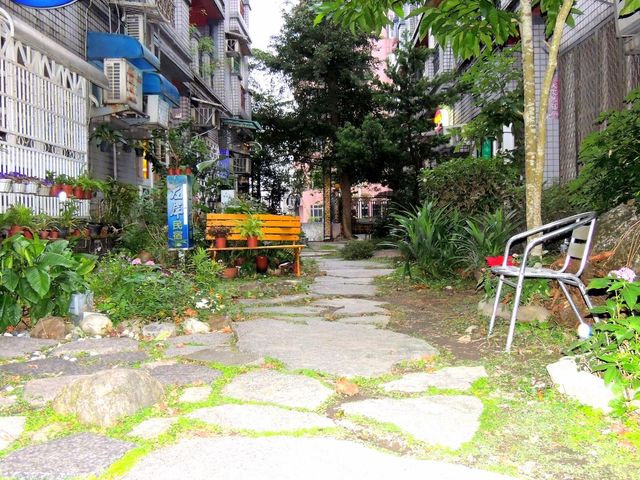 冬山河左岸民宿 | 可選購 10-14 人宜蘭包棟-精緻四人套房-5