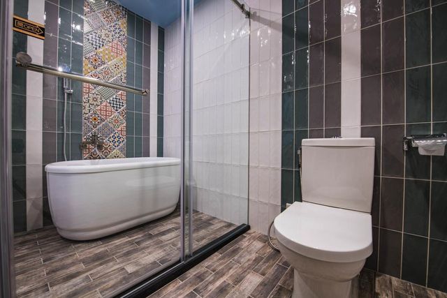 Happy @wings-Quadruple Room with Bathtub-3