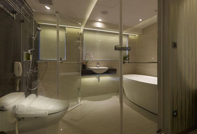 Hotel Bnight-Luxury quadruple room-6