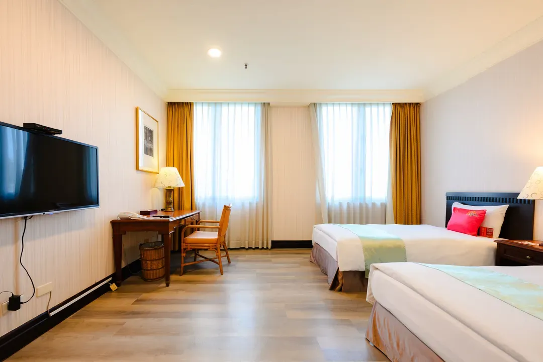 타이난 웨이얏 호텔  (Tainan Wei-Yat Hotel)