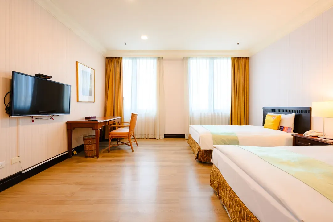 타이난 웨이얏 호텔  (Tainan Wei-Yat Hotel)
