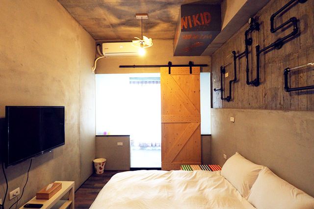 Wikid Design Hotel-Micro Fu Double Room-3