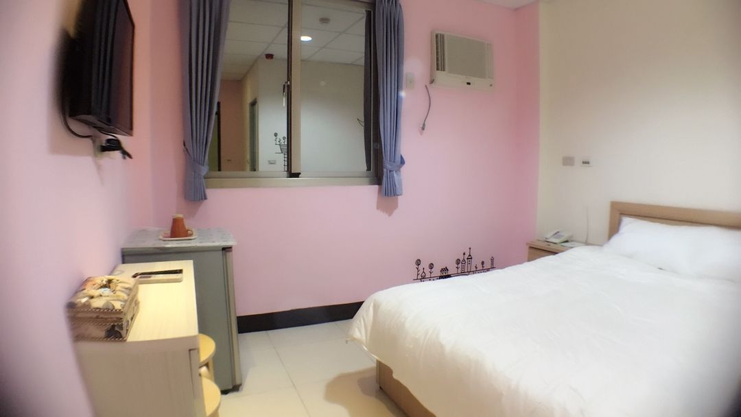 H.Fun Hotel