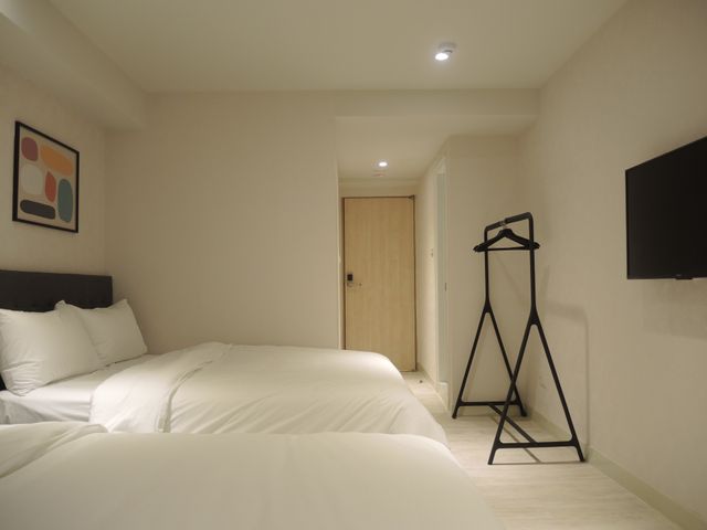 慕居行旅-經濟劇院房-3