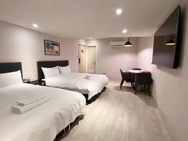 慕居行旅-無窗劇院房-4