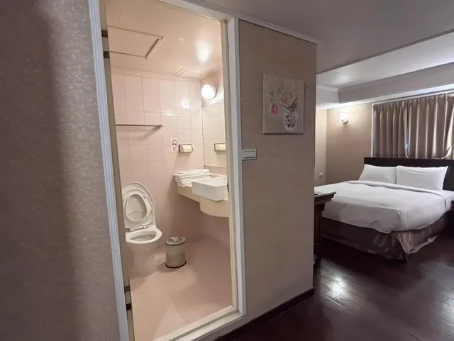 花蓮凱悅旅店 Kaiyue Inn-四人房-10