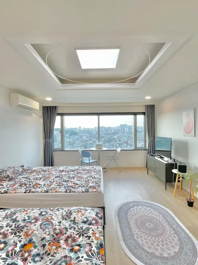 [신규] 홍대입구역 9초美麗的漢江日落景觀-弘大入口站 2秒 美麗的漢江日落景觀 | 5人入住-4