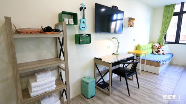Partly sunny B & B-微風綠六人房-2