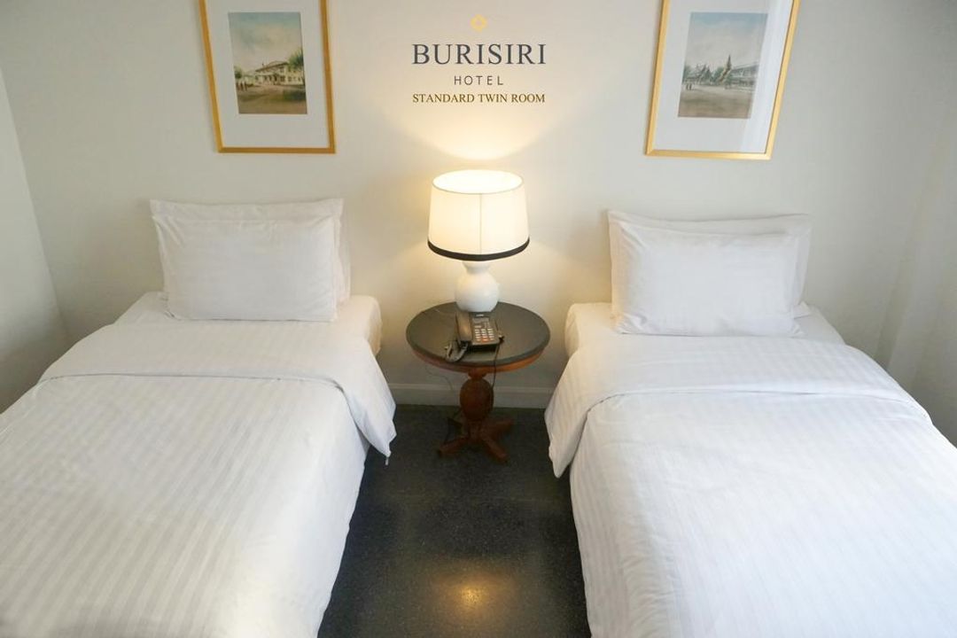 Buri Siri Hotel