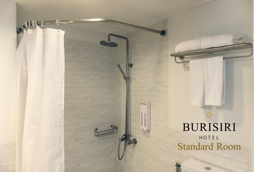 Buri Siri Hotel