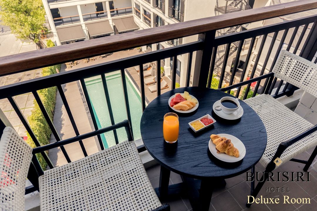 Buri Siri Hotel