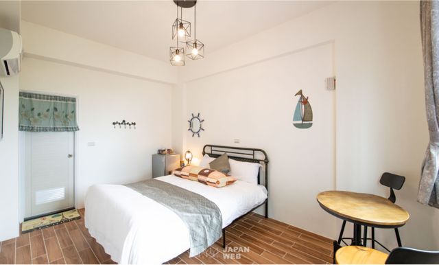 Country Arts BnB-Stylish industrial wind two-person room (you can see Guishan Island)-2