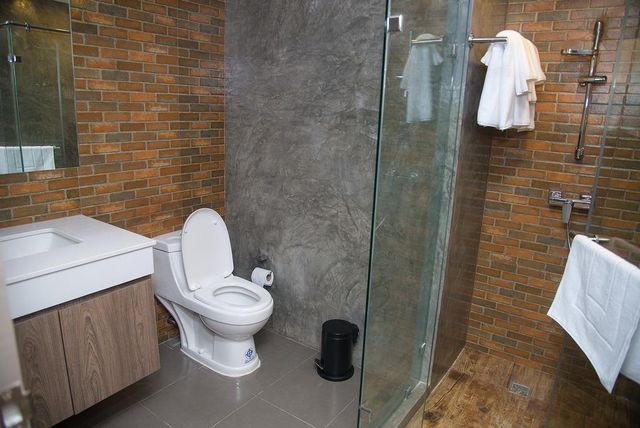 V20 Boutique Hotel-Executive Two Bedroom Suite (Included Breakfast）-4