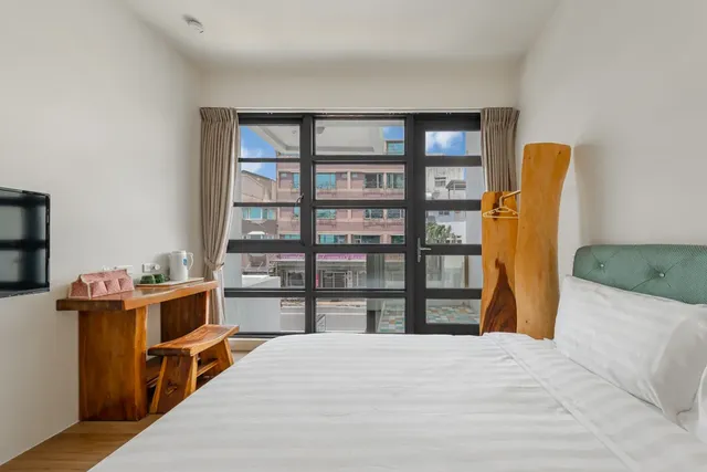 花蓮佑尼可智能入住旅店｜海景｜近東大門｜電梯-街景雙人房-附陽台-2