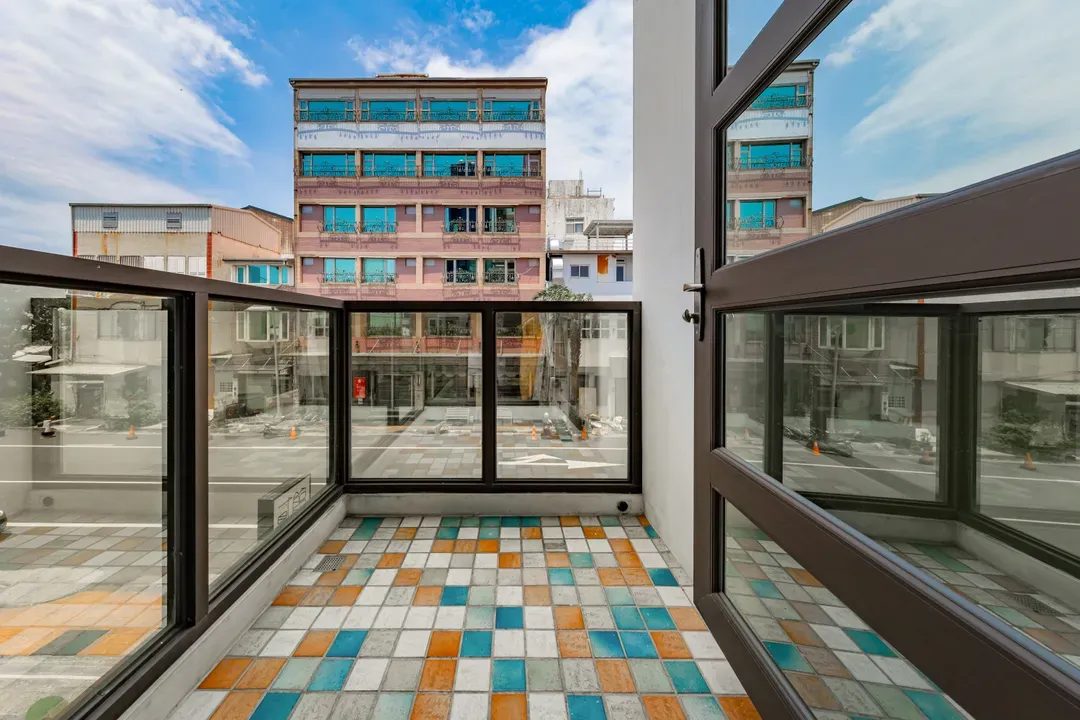 花蓮佑尼可智能入住旅店｜海景｜近東大門｜電梯