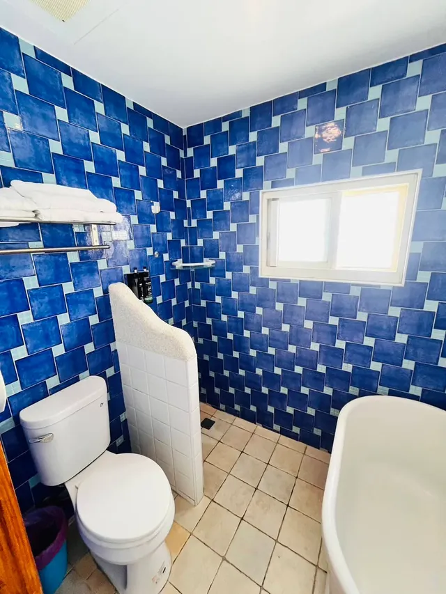 Kenting Bed and Breakfast. Iwate Hotel-Ocaen view room l Ocean View Family Room-8