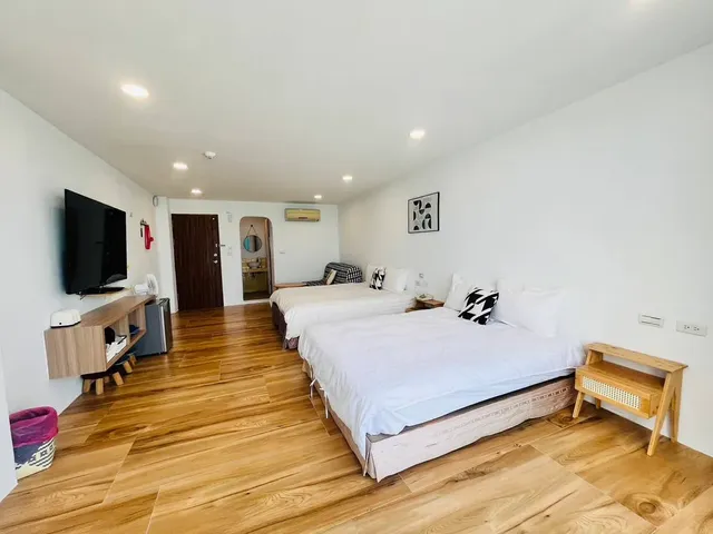 Kenting Bed and Breakfast. Iwate Hotel-Ocaen view room l Ocean View Family Room-6