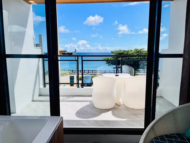 Kenting Bed and Breakfast. Iwate Hotel-Ocaen view room l Ocean View Double Room-10