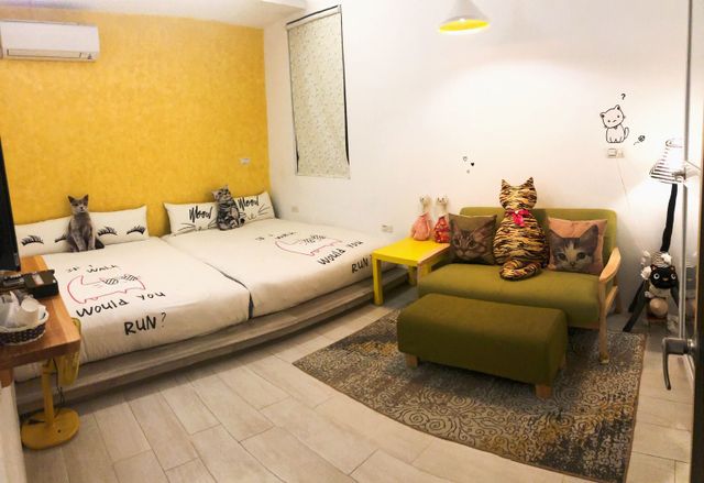 Living House-Living House Guest House-6