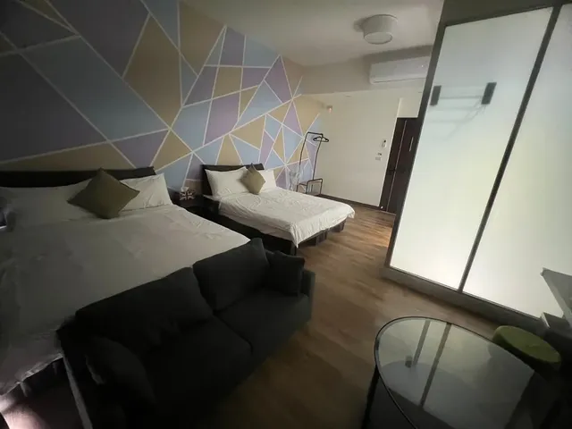 웨이웨이 커피 하우스 (Wei Wei Coffee House)-Coffee and four-person room type ~ happy fashion style near Nantou City Sky Bridge, Monkey Exploration Well, Xingyue Sky, Micro-heat hills and other attractions and convenience stores-13