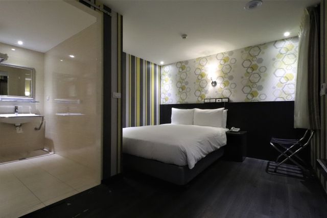 J-Hotel-Classic double room-7