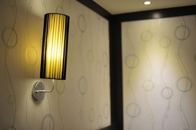 J-Hotel-Classic Twin Room-8