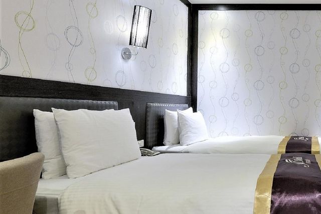 J-Hotel-Classic Twin Room-3