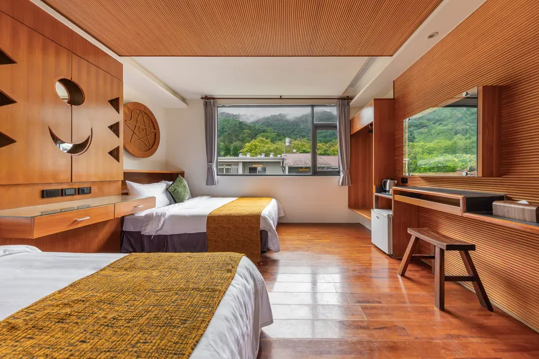 伊達邵智能入住旅宿丨電梯