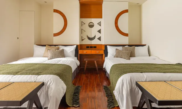 ItaThao Smart Stay with Elevator-Quadruple room with balcony-11