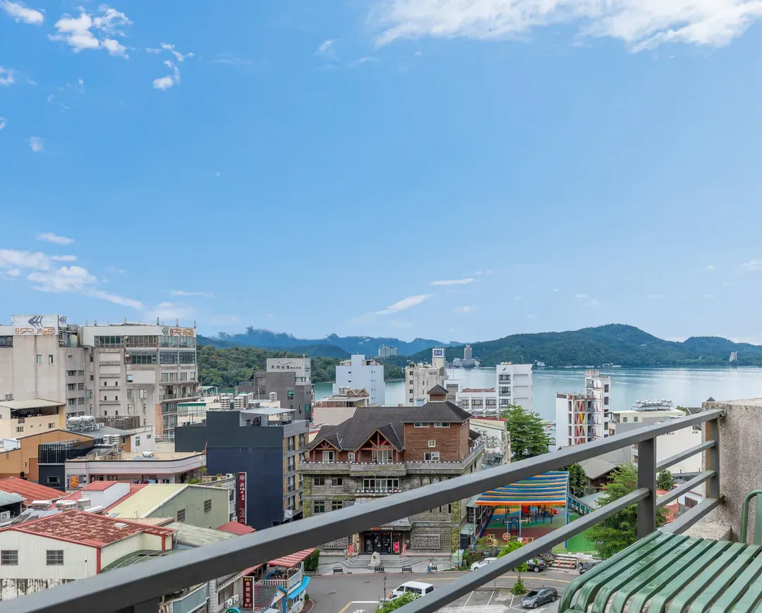 伊達邵智能入住旅宿丨電梯