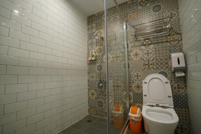 The Red Hotel-Comfort Double Room-7