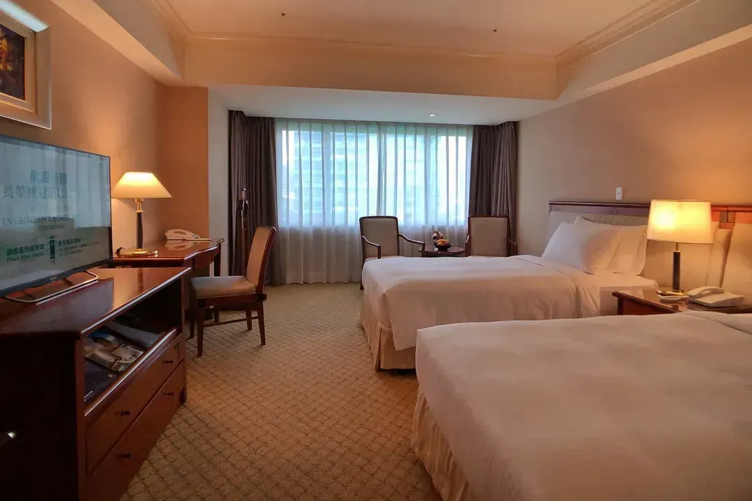 【High Speed Rail Holiday】 Evergreen Laurel Hotel (Taichung) 2-Day Free Travel
