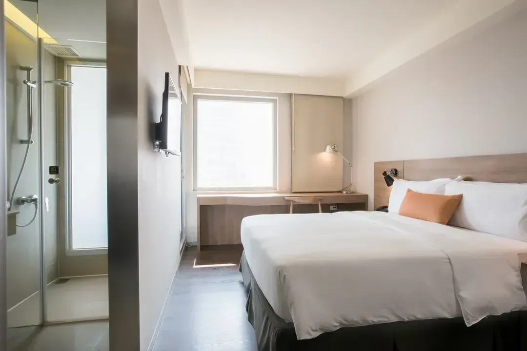 【High Speed Rail Holiday】 2-Day Free Travel at Just Sleep Kaohsiung Zhongzheng