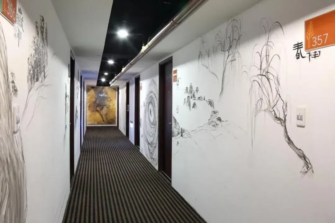 【高鐵假期】 台中文華道會館2日自由行