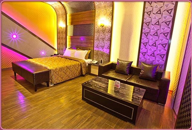 Wei Feng Exquisite Motel - Kaohsiung Nanzhao-Standard Double Room (check in after 18:00)-5