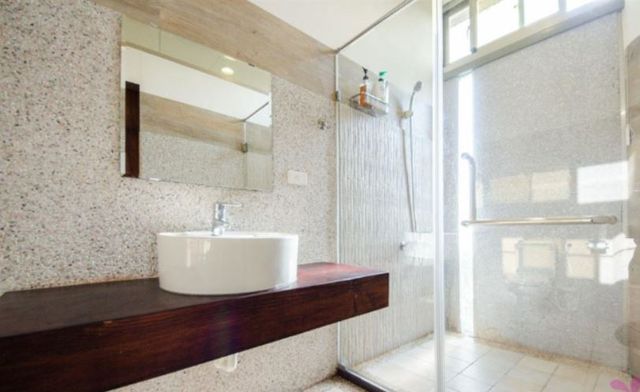 Lilac-Bauhinia villa quadruple room-5