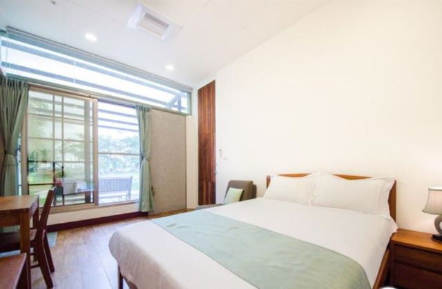 Lilac-Clove villa for 12 people (4 rooms + guest restaurant + kitchen)-5